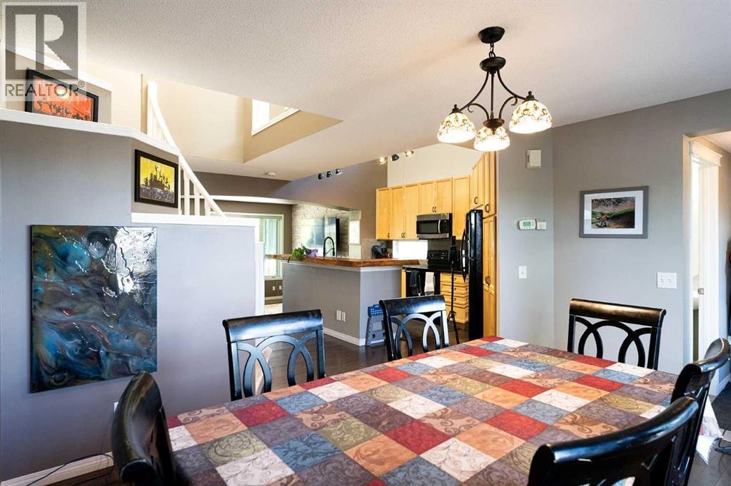 213 Tuscany Valley Green NW — photo 13