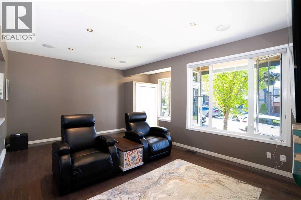 213 Tuscany Valley Green NW — photo 7