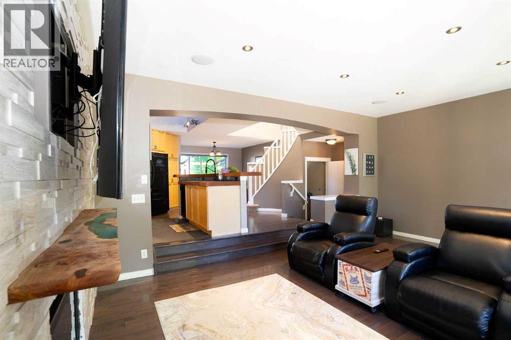 213 Tuscany Valley Green NW — photo 8