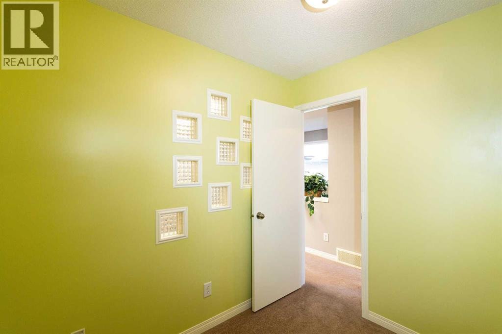 213 Tuscany Valley Green NW — photo 24