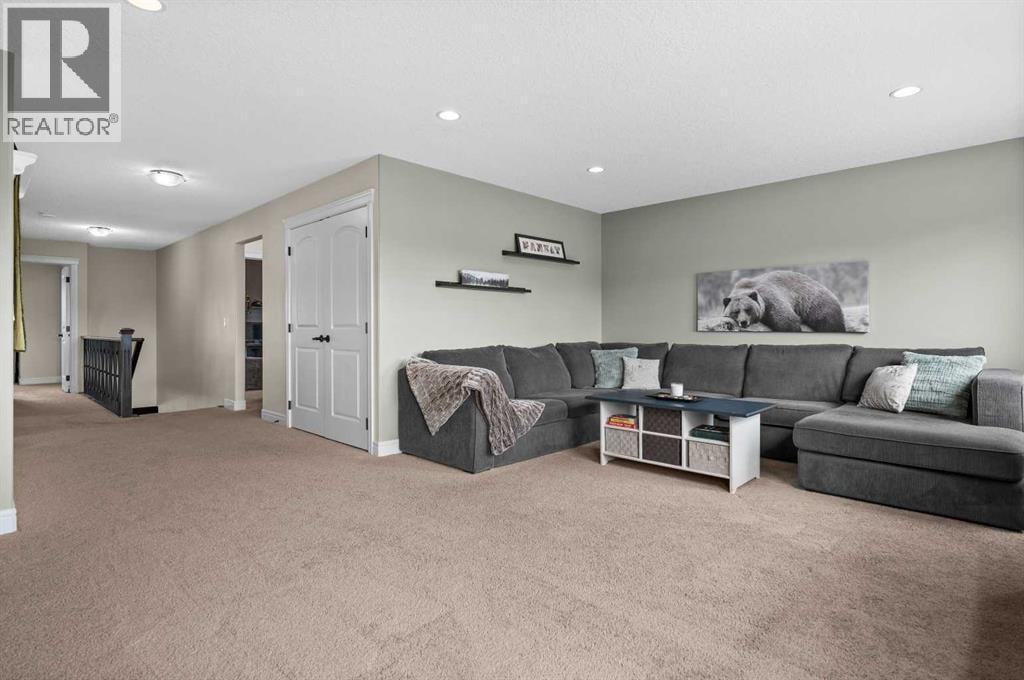 144 Silverado Skies Manor SW — photo 19