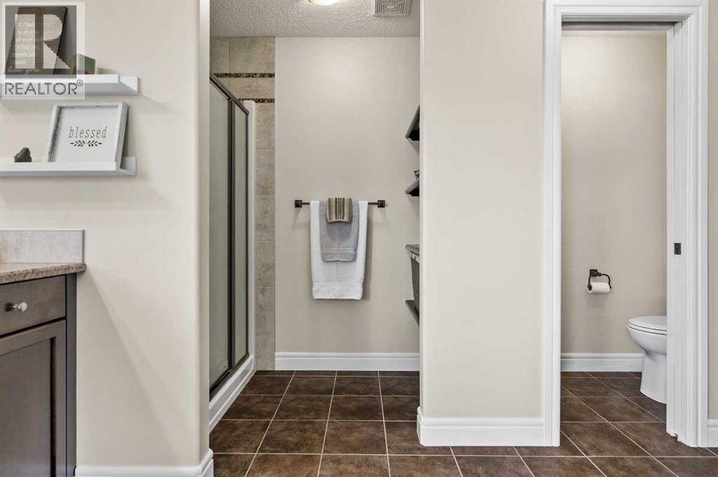 144 Silverado Skies Manor SW — photo 26
