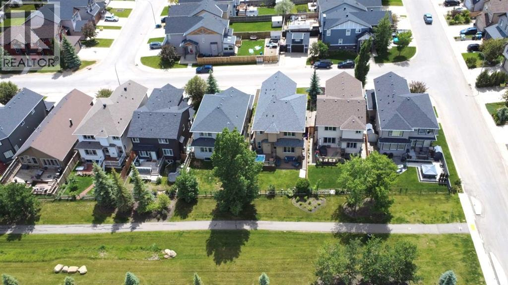 144 Silverado Skies Manor SW — photo 46