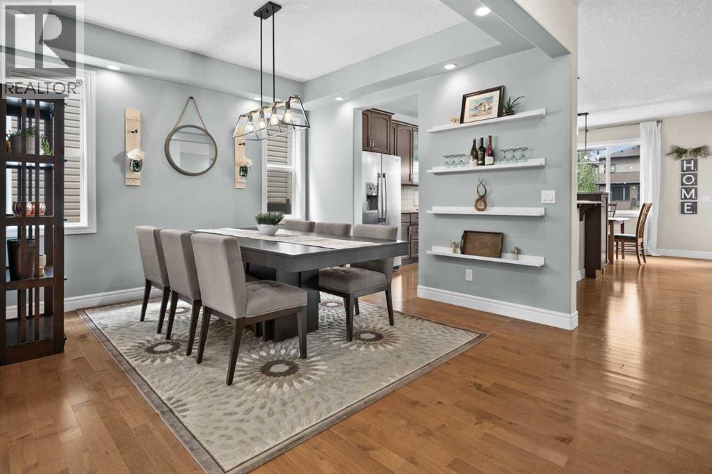 144 Silverado Skies Manor SW — photo 5