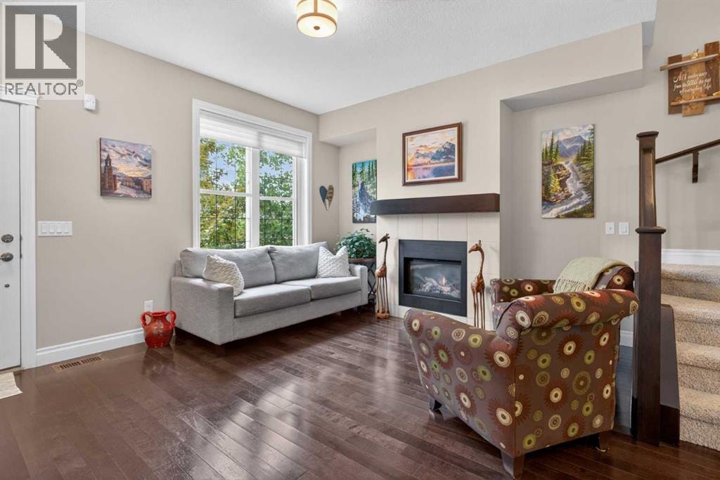 340 Quarry Park Boulevard SE — photo 3