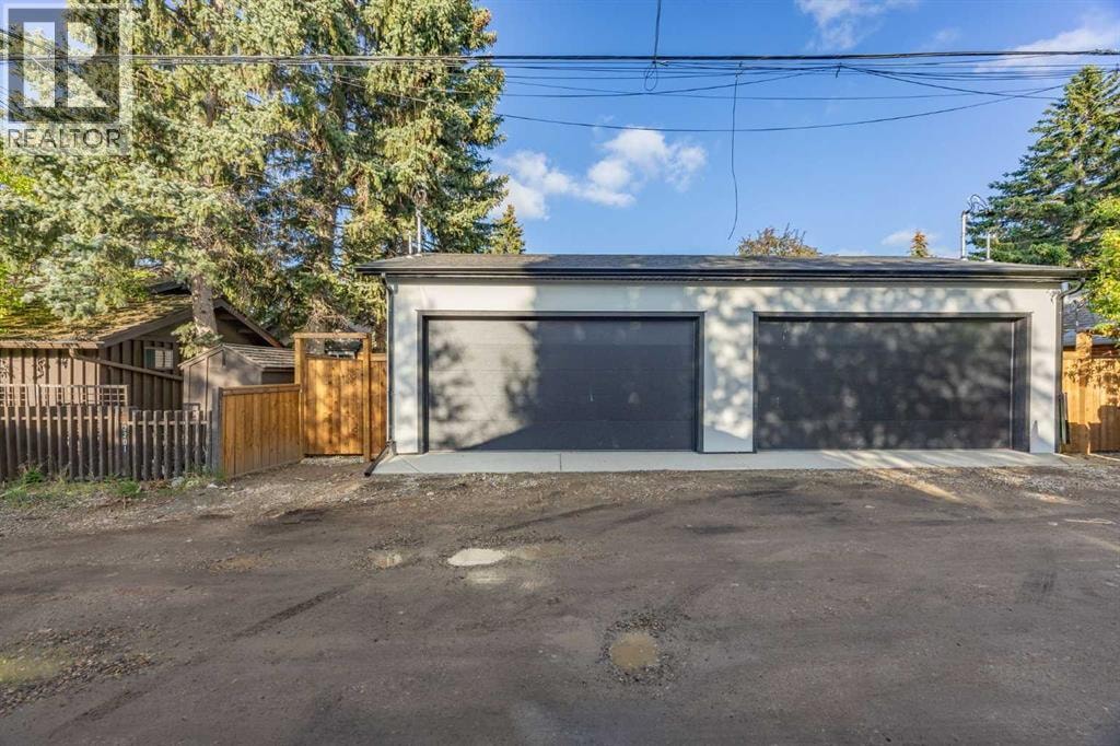 2205 26A Street SW — photo 48