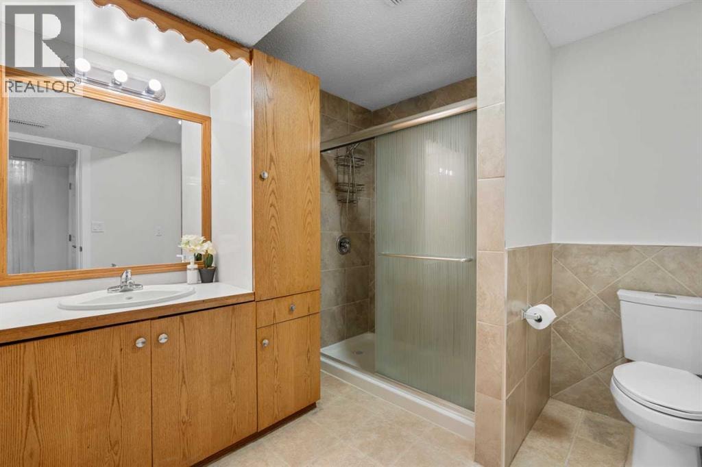 957 Applewood Drive SE — photo 35