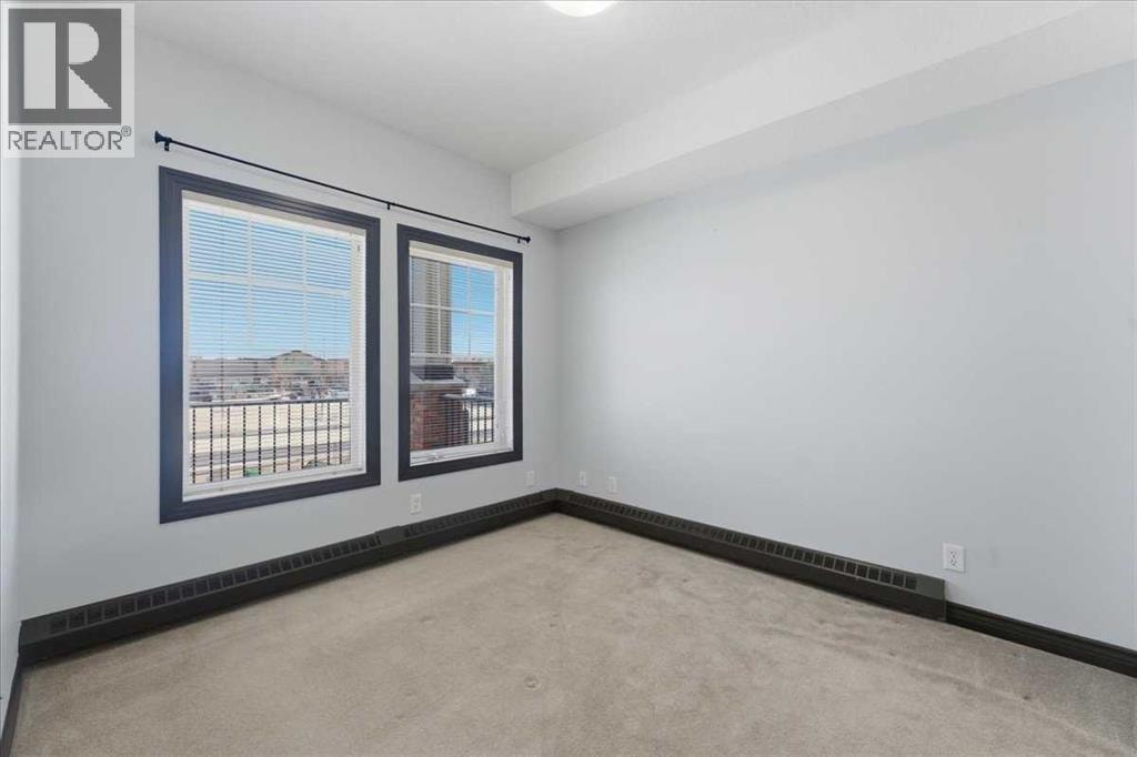 242, 30 Royal Oak Plaza NW — photo 25