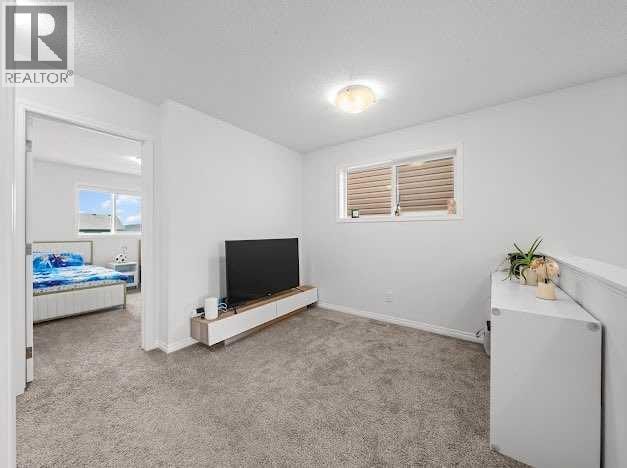 136 Lucas Street NW — photo 15
