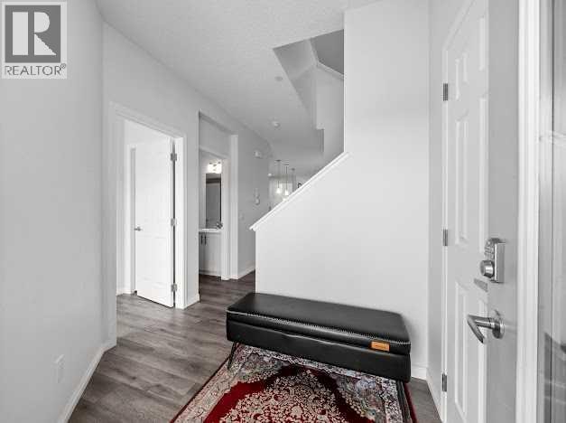 136 Lucas Street NW — photo 3