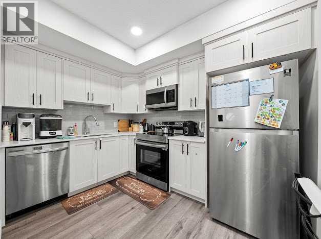 136 Lucas Street NW — photo 31