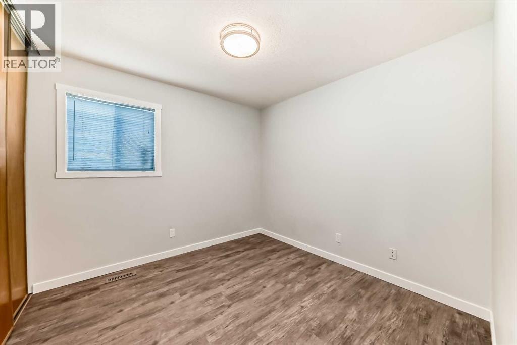 11323 Coventry Boulevard NE — photo 10
