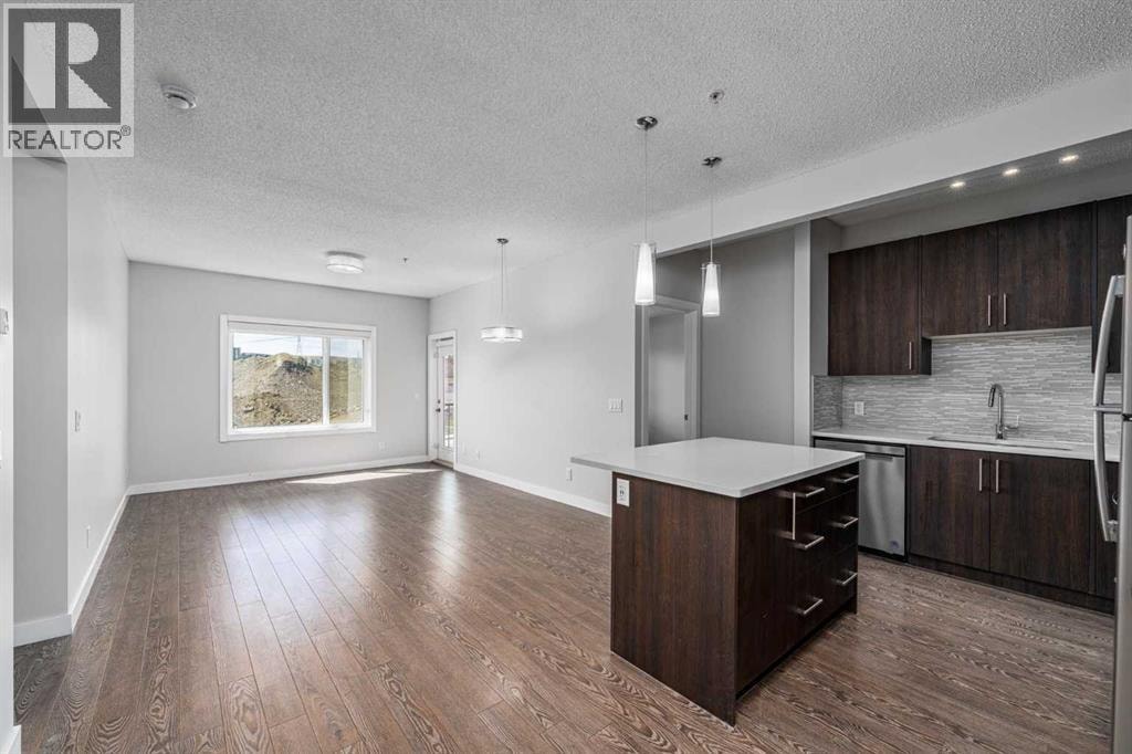 205, 12 Sage Hill Terrace NW — photo 3