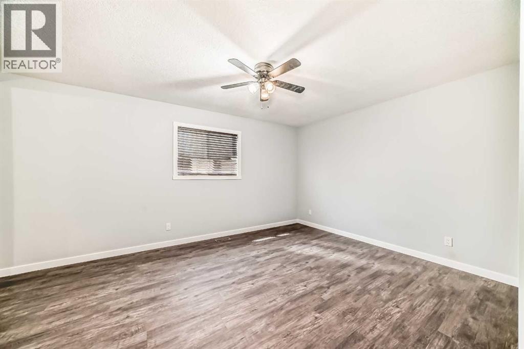 11323 Coventry Boulevard NE — photo 8