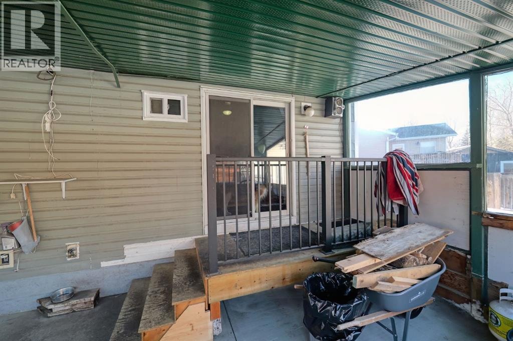 70 Elizabeth Way SE — photo 35