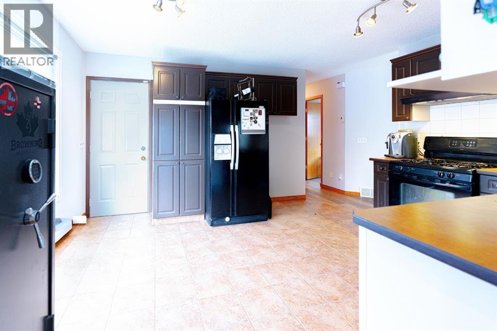 70 Elizabeth Way SE — photo 6