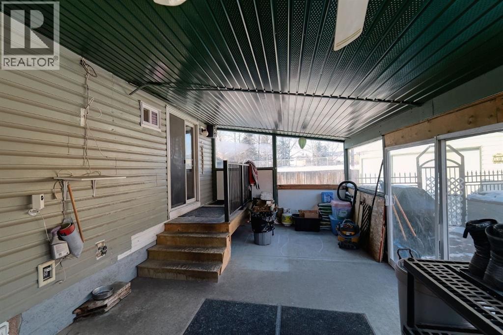 70 Elizabeth Way SE — photo 37