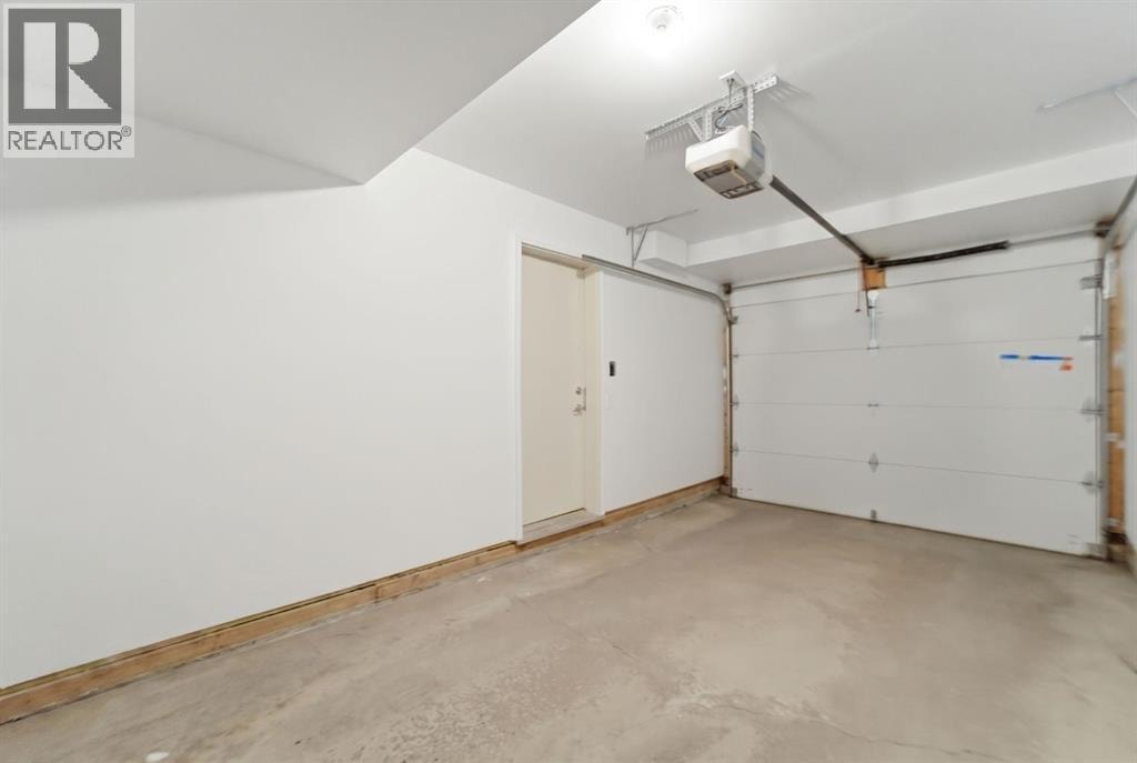 131 Copperpond Row SE — photo 31