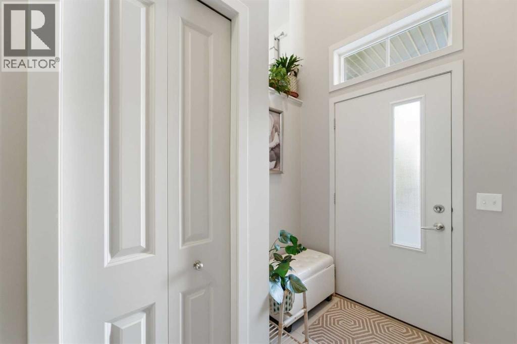 131 Copperpond Row SE — photo 4