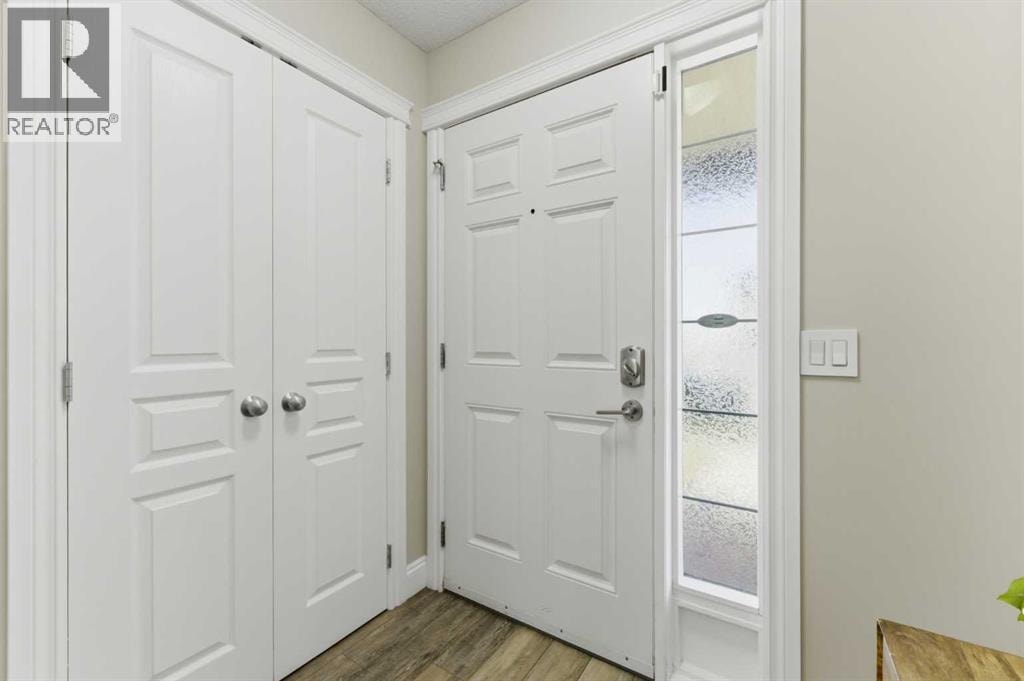 394 Copperpond Boulevard SE — photo 2