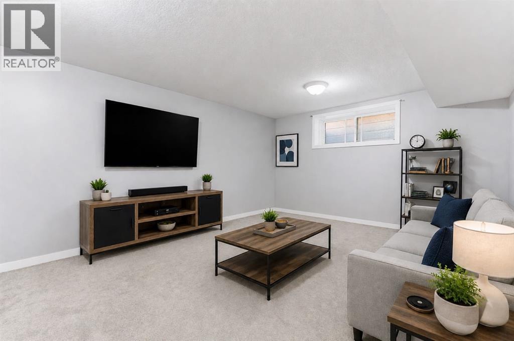 394 Copperpond Boulevard SE — photo 33