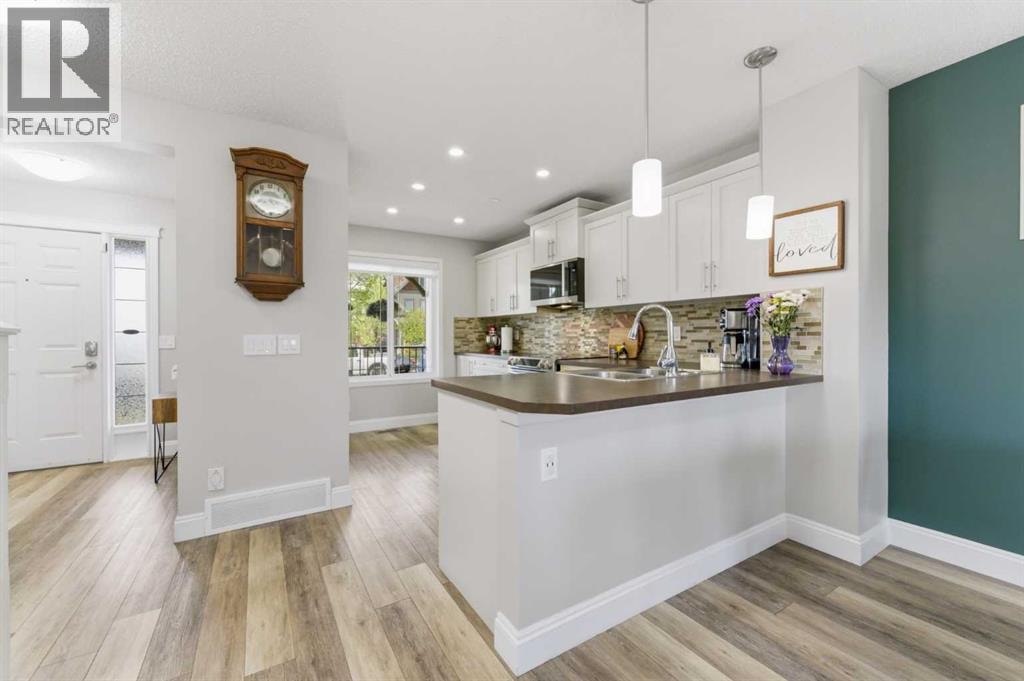 394 Copperpond Boulevard SE — photo 9