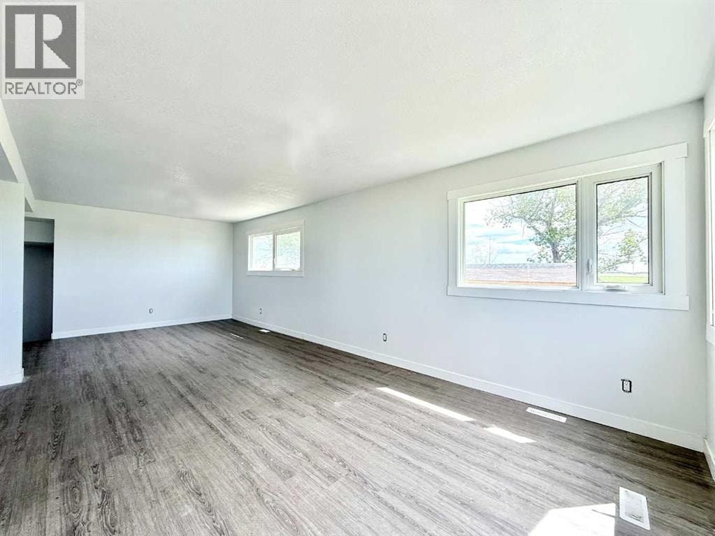 263080 Township Road 270A — photo 12