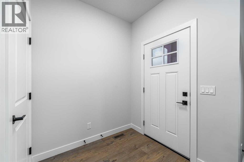 133 Treeline Avenue SW — photo 5