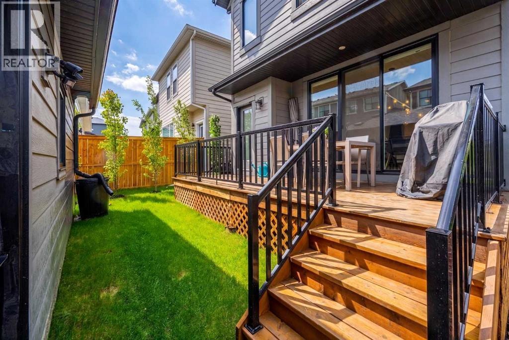 133 Treeline Avenue SW — photo 33
