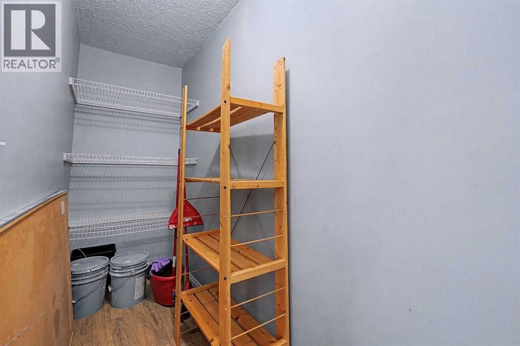 402C, 5601 Dalton Drive NW — photo 8
