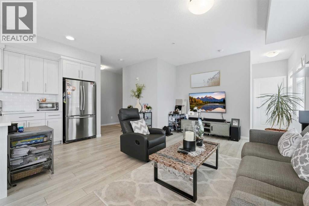 210, 370 Harvest Hills Common NE — photo 4