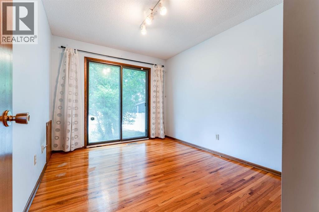 7511 Huntridge Crescent NE — photo 14
