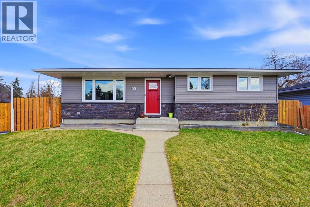 1012 Riddell Place SE — photo 4