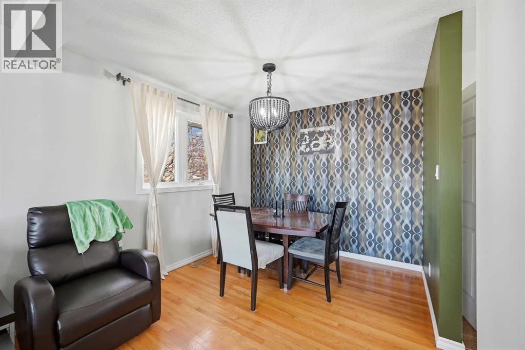 1012 Riddell Place SE — photo 10