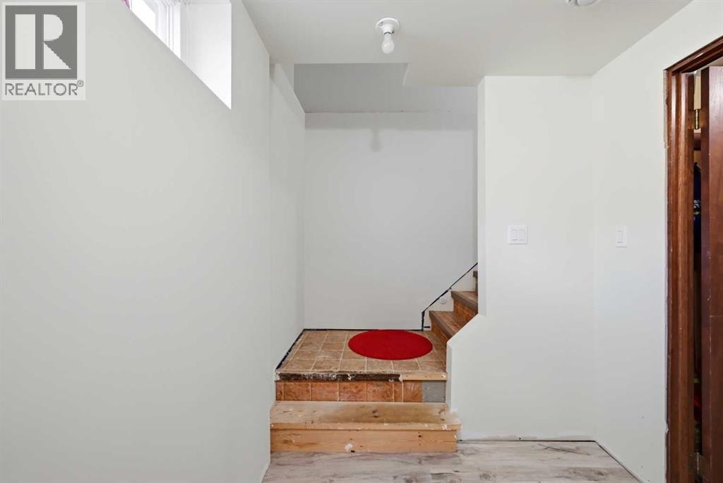 1012 Riddell Place SE — photo 24