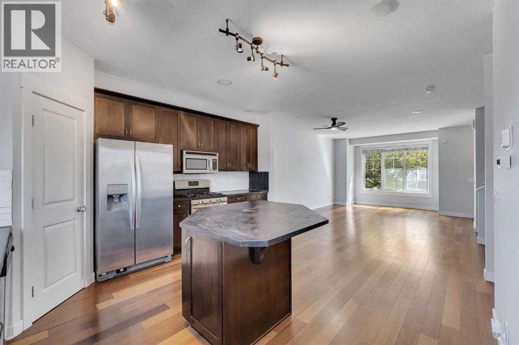 304 Rainbow Falls Drive — photo 9