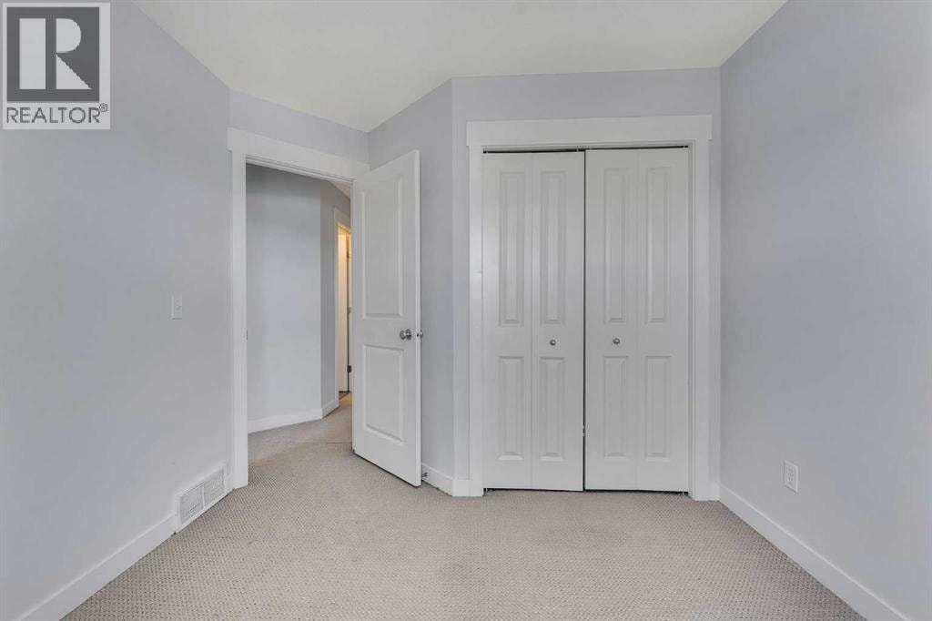 304 Rainbow Falls Drive — photo 18