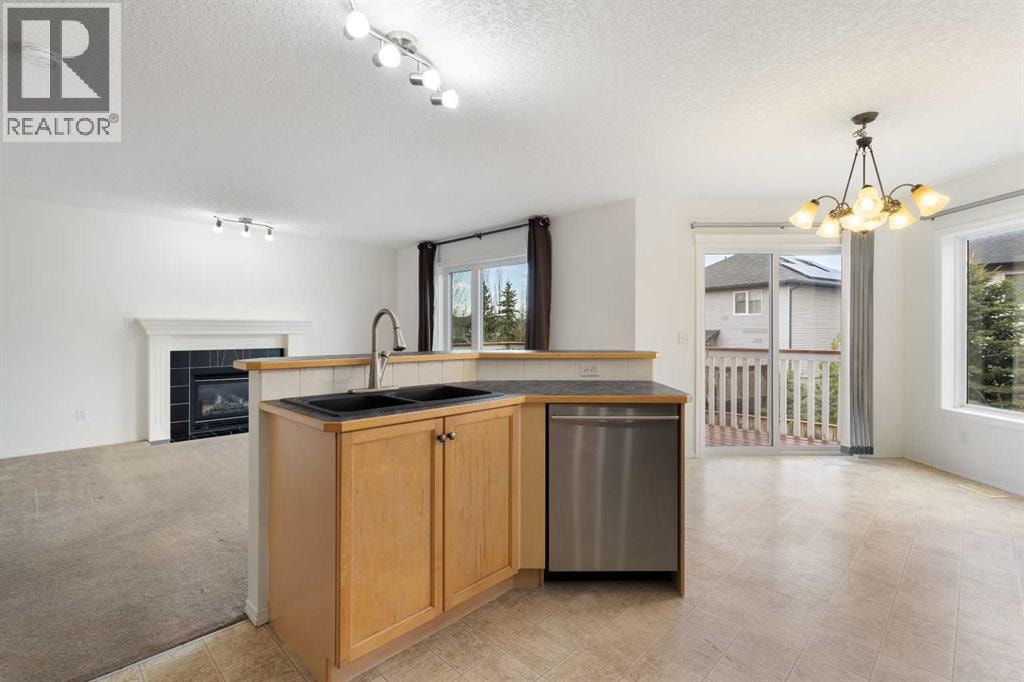 112 Everridge Drive SW — photo 4