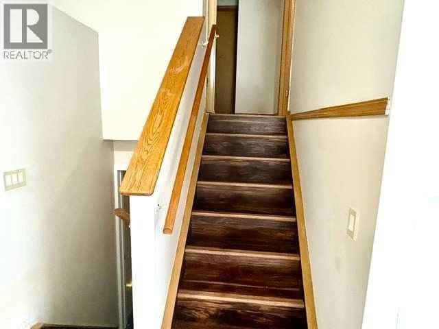 6934 Laguna Way NE — photo 11