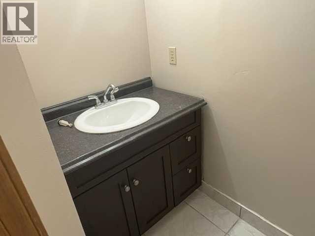 6934 Laguna Way NE — photo 22