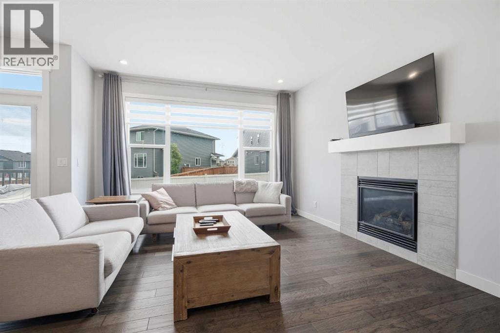 452 Evansglen Drive NW — photo 8