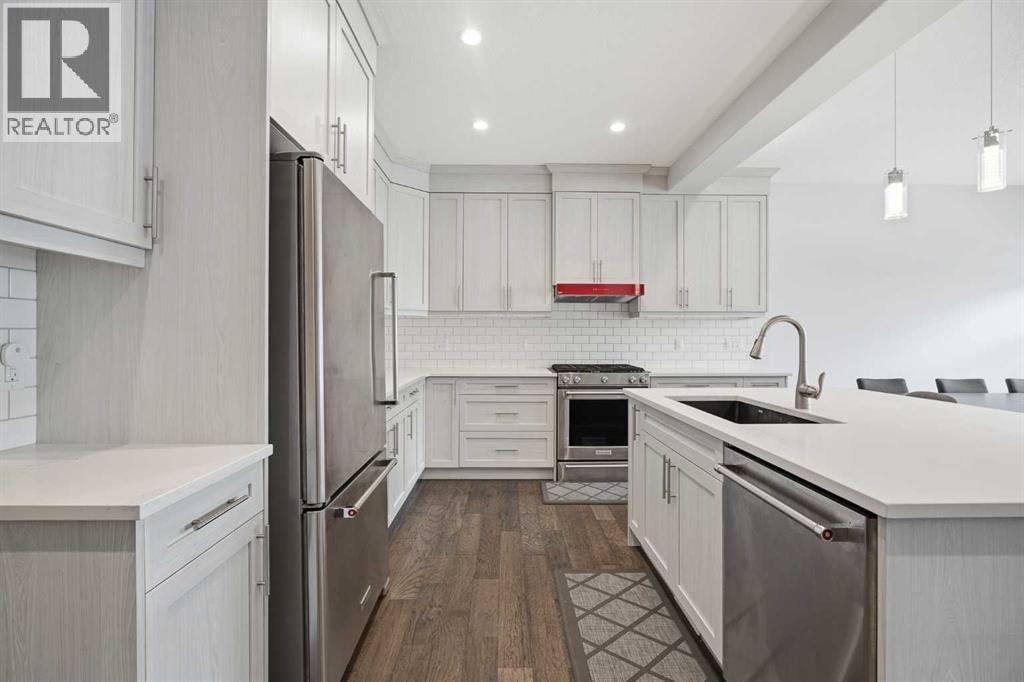452 Evansglen Drive NW — photo 3