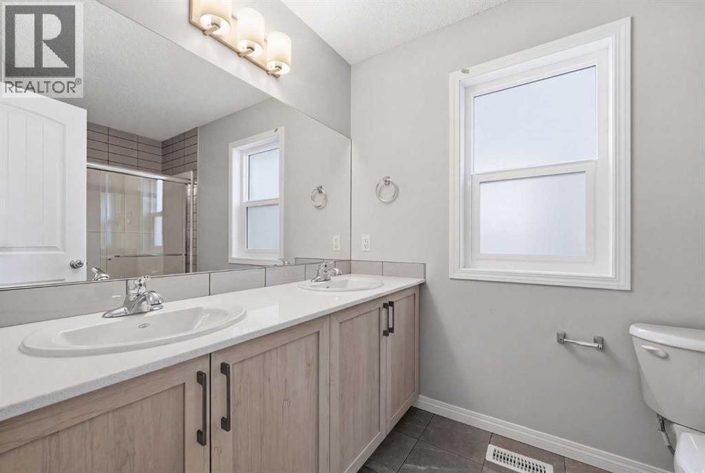 831 Wolf Willow Boulevard SE — photo 21