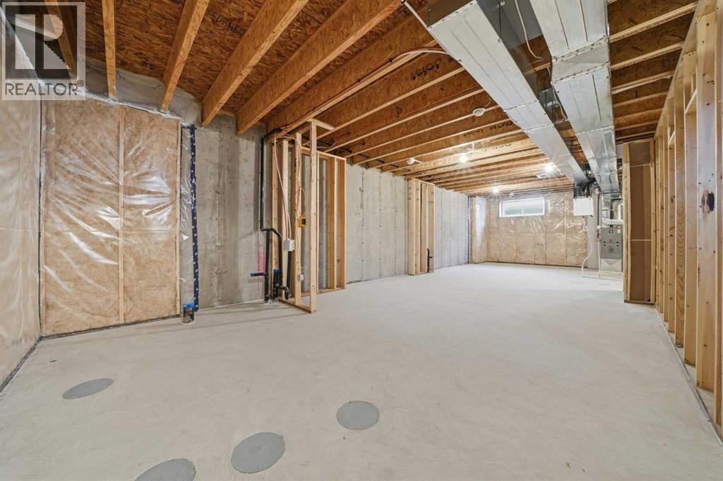 831 Wolf Willow Boulevard SE — photo 34