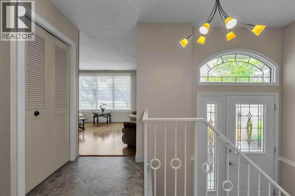 99 Huntford Road NE — photo 4