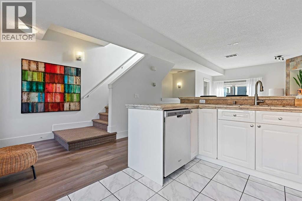 8, 603 15 Avenue SW — photo 12