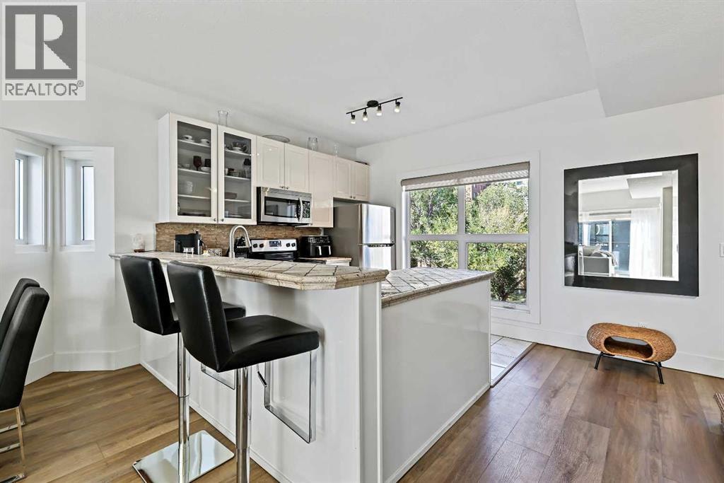 8, 603 15 Avenue SW — photo 9