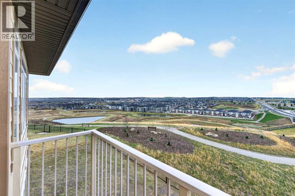 30 Evansborough View NW — photo 9