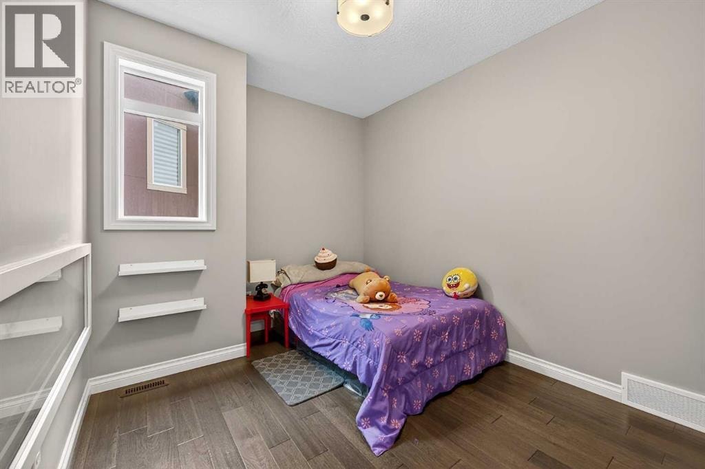30 Evansborough View NW — photo 4
