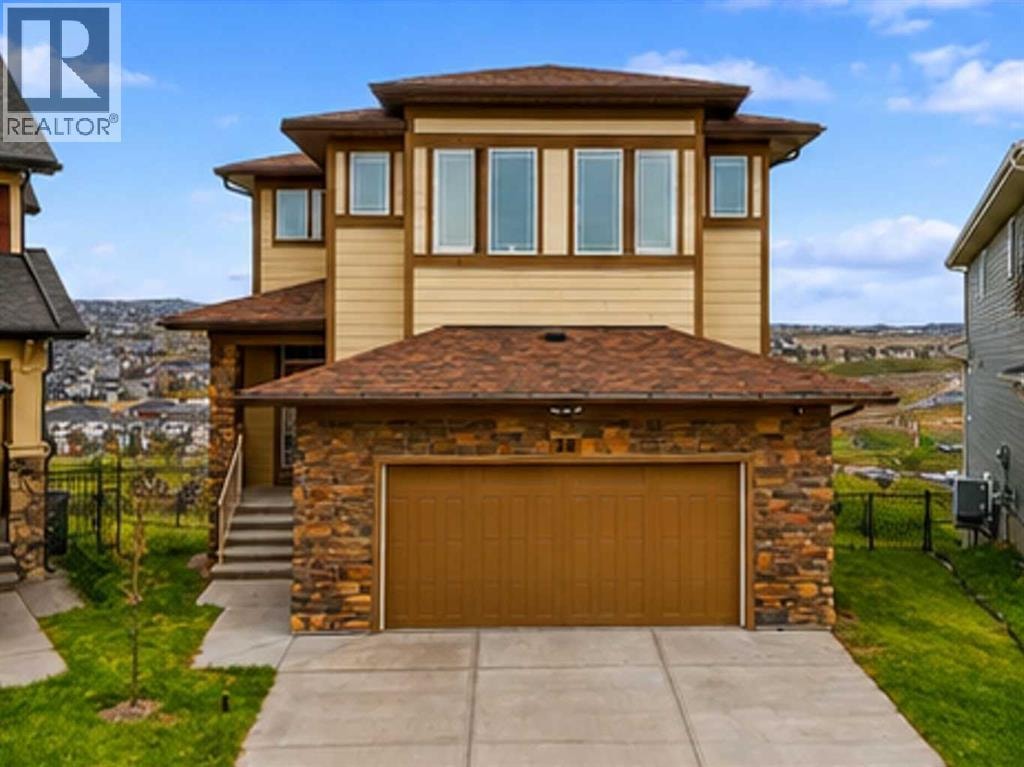 30 Evansborough View NW — photo 1